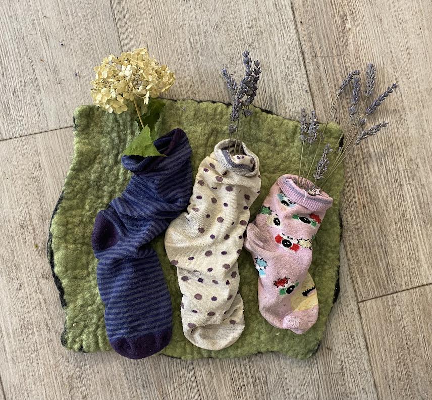 A pile of&nbsp;socks